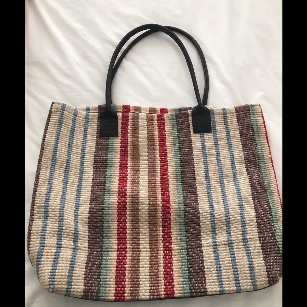 Dash & Albert Tote EUC!
